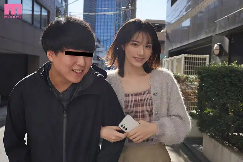 คลิปหลุดเอวี ประสบการณ์ครั้งแรกของน้องชาย พี่สาวชักจนแตก MIDA-746 1