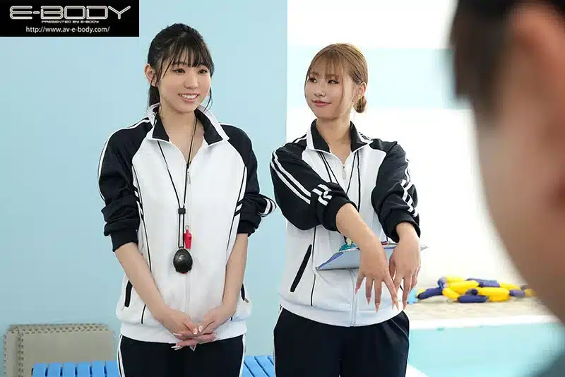 โป๊ญี่ปุ่นฟรี ครูสาวกับชุดว่ายน้ำรับคิวแตกในห้องพักสระ EBWH-352 1